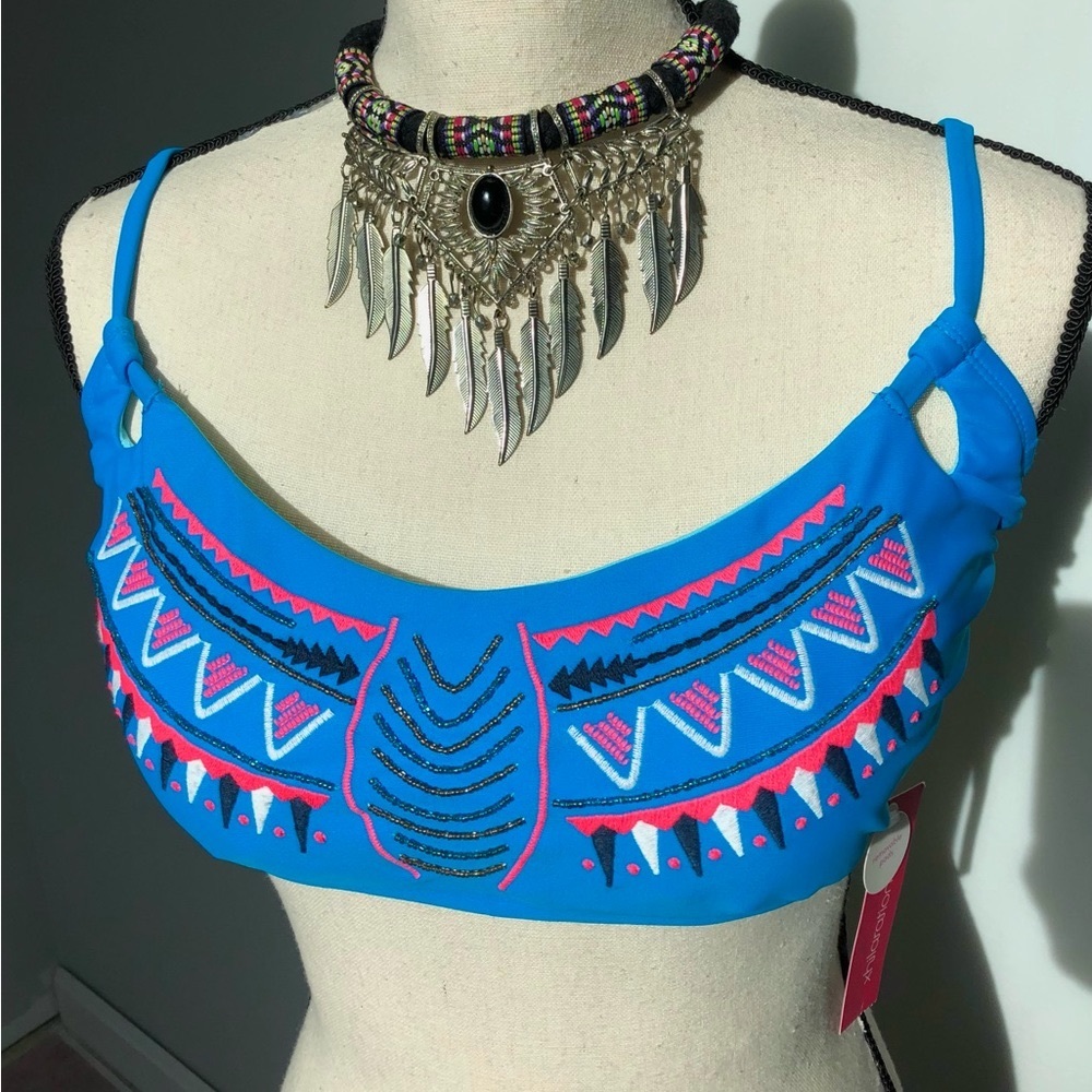 NEW Xhilaration Aztec Blue Beaded Padded Bikini Top Size XL - Picture 2 of 10